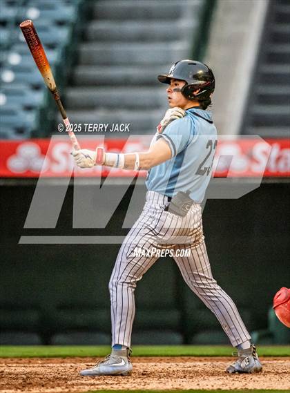 Thumbnail 3 in Fullerton vs. Villa Park photogallery.