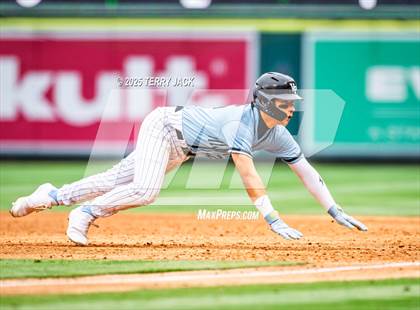 Thumbnail 2 in Fullerton vs. Villa Park photogallery.