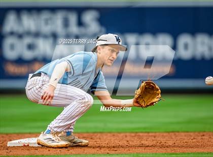 Thumbnail 1 in Fullerton vs. Villa Park photogallery.