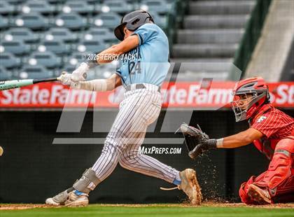 Thumbnail 2 in Fullerton vs. Villa Park photogallery.