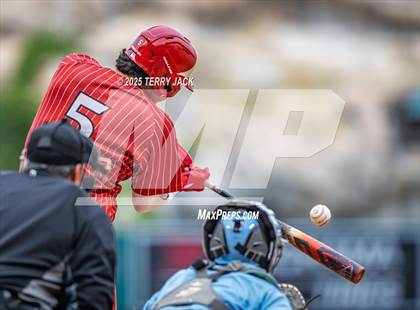 Thumbnail 2 in Fullerton vs. Villa Park photogallery.