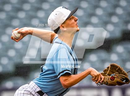 Thumbnail 3 in Fullerton vs. Villa Park photogallery.