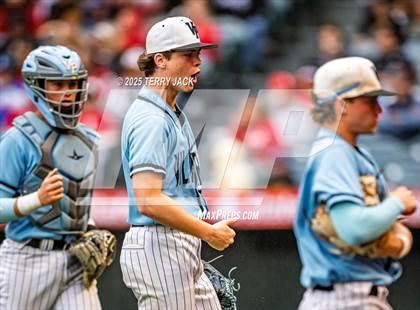 Thumbnail 3 in Fullerton vs. Villa Park photogallery.