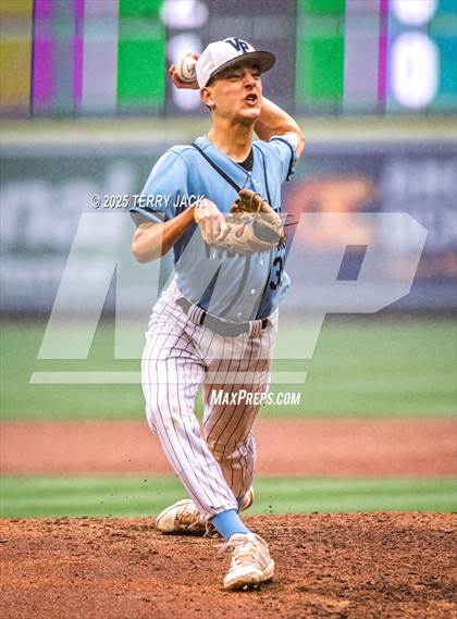Thumbnail 2 in Fullerton vs. Villa Park photogallery.