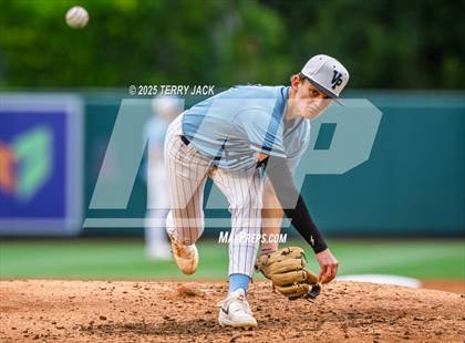 Thumbnail 1 in Fullerton vs. Villa Park photogallery.