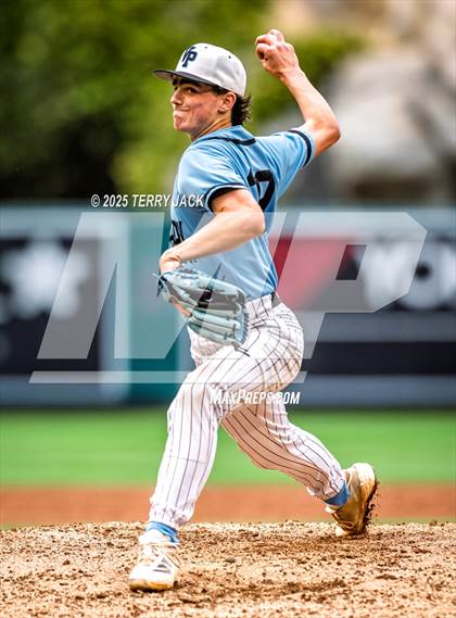 Thumbnail 2 in Fullerton vs. Villa Park photogallery.