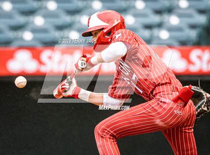 Thumbnail 1 in Fullerton vs. Villa Park photogallery.