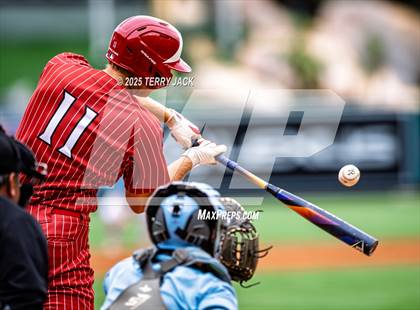 Thumbnail 3 in Fullerton vs. Villa Park photogallery.
