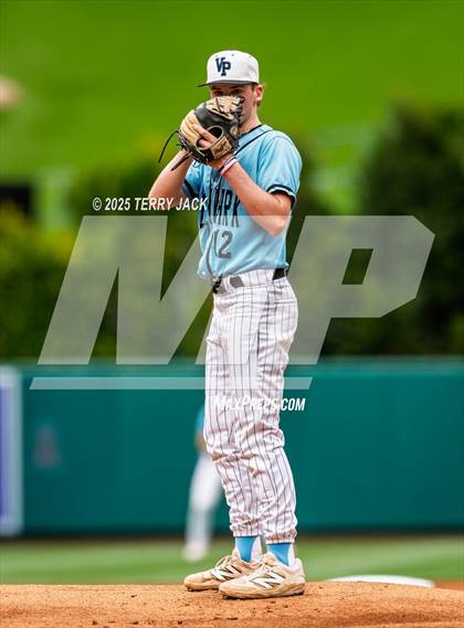 Thumbnail 1 in Fullerton vs. Villa Park photogallery.