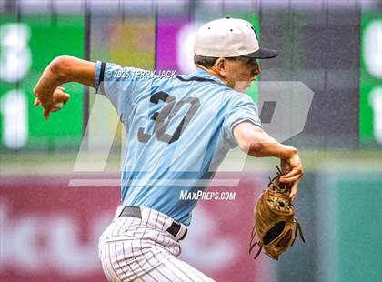 Thumbnail 3 in Fullerton vs. Villa Park photogallery.