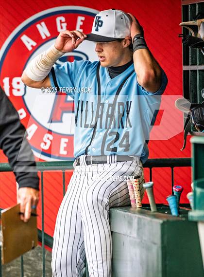 Thumbnail 3 in Fullerton vs. Villa Park photogallery.