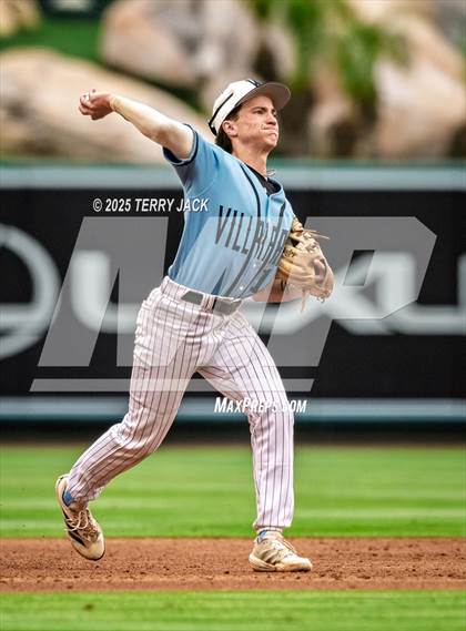 Thumbnail 3 in Fullerton vs. Villa Park photogallery.