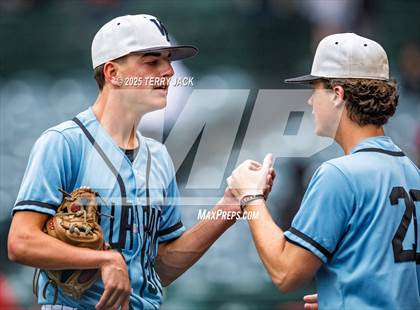 Thumbnail 2 in Fullerton vs. Villa Park photogallery.