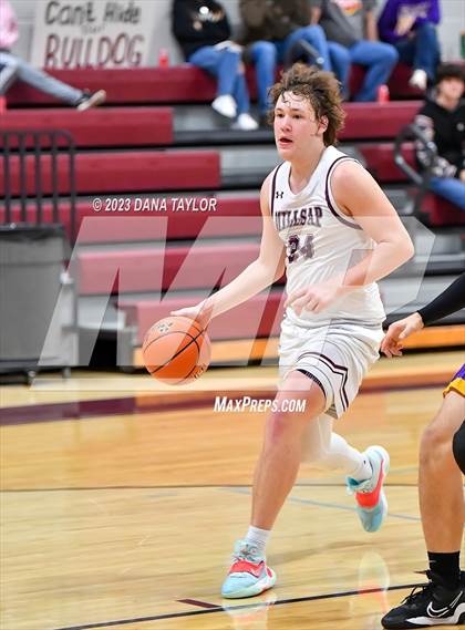 Thumbnail 1 in Early @ Millsap photogallery.