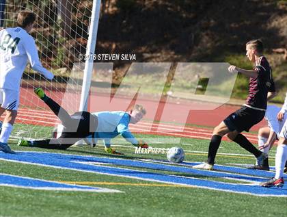 Thumbnail 2 in Point Loma vs. Poway (25th Annual San Diego Holiday Classic)   photogallery.