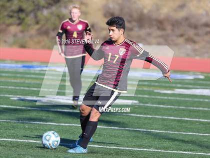 Thumbnail 1 in Point Loma vs. Poway (25th Annual San Diego Holiday Classic)   photogallery.