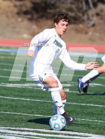 Thumbnail 1 in Point Loma vs. Poway (25th Annual San Diego Holiday Classic)   photogallery.