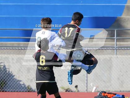 Thumbnail 3 in Point Loma vs. Poway (25th Annual San Diego Holiday Classic)   photogallery.