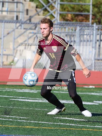 Thumbnail 3 in Point Loma vs. Poway (25th Annual San Diego Holiday Classic)   photogallery.