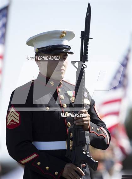Thumbnail 1 in Menlo-Atherton vs. Pleasant Valley (Honor Bowl) photogallery.