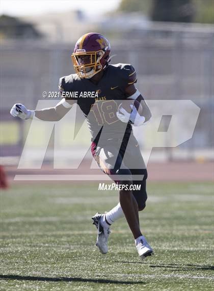Thumbnail 2 in Menlo-Atherton vs. Pleasant Valley (Honor Bowl) photogallery.