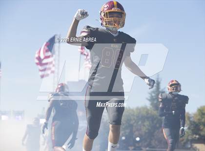 Thumbnail 3 in Menlo-Atherton vs. Pleasant Valley (Honor Bowl) photogallery.