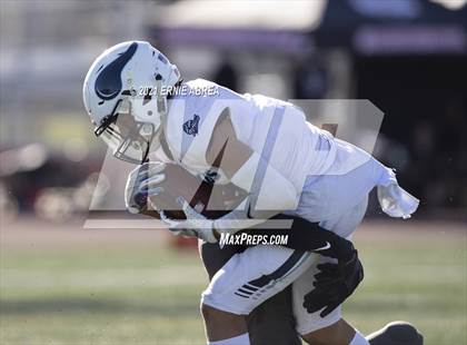 Thumbnail 1 in Menlo-Atherton vs. Pleasant Valley (Honor Bowl) photogallery.