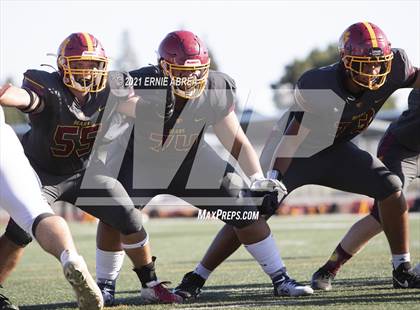 Thumbnail 1 in Menlo-Atherton vs. Pleasant Valley (Honor Bowl) photogallery.