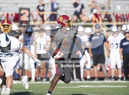 Thumbnail 3 in Menlo-Atherton vs. Pleasant Valley (Honor Bowl) photogallery.