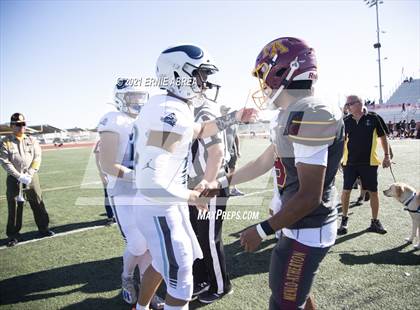 Thumbnail 1 in Menlo-Atherton vs. Pleasant Valley (Honor Bowl) photogallery.