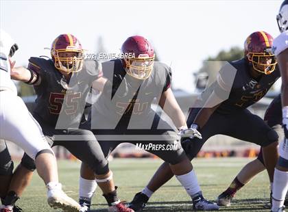 Thumbnail 2 in Menlo-Atherton vs. Pleasant Valley (Honor Bowl) photogallery.