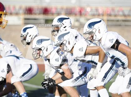 Thumbnail 2 in Menlo-Atherton vs. Pleasant Valley (Honor Bowl) photogallery.