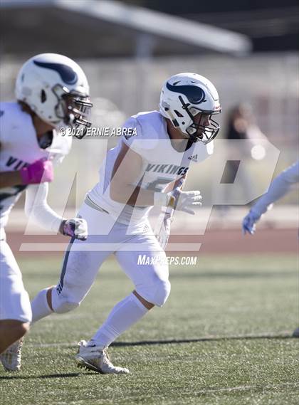 Thumbnail 1 in Menlo-Atherton vs. Pleasant Valley (Honor Bowl) photogallery.