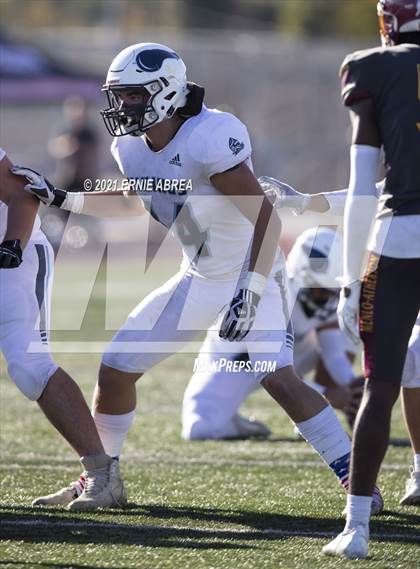 Thumbnail 3 in Menlo-Atherton vs. Pleasant Valley (Honor Bowl) photogallery.