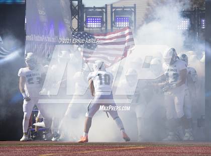Thumbnail 3 in Menlo-Atherton vs. Pleasant Valley (Honor Bowl) photogallery.