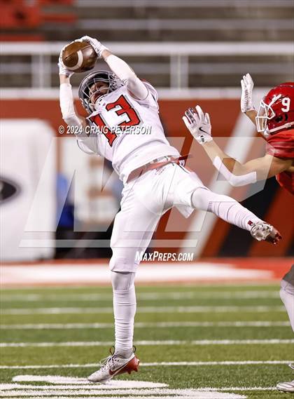 Thumbnail 2 in Spanish Fork vs Crimson Cliffs (UHSAA 4A Final) photogallery.
