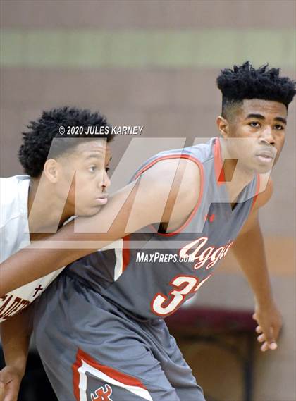 Thumbnail 2 in Arbor View vs Faith Lutheran photogallery.