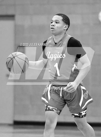 Thumbnail 3 in Arbor View vs Faith Lutheran photogallery.