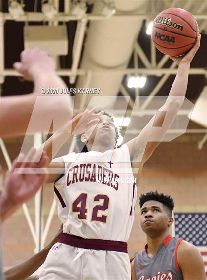 Thumbnail 2 in Arbor View vs Faith Lutheran photogallery.