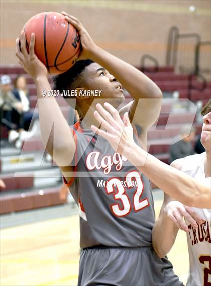Thumbnail 2 in Arbor View vs Faith Lutheran photogallery.