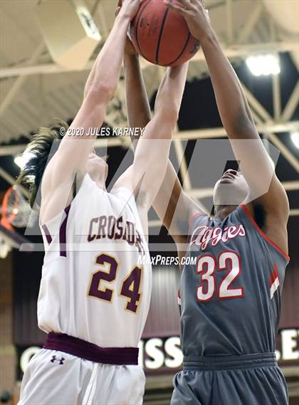 Thumbnail 3 in Arbor View vs Faith Lutheran photogallery.