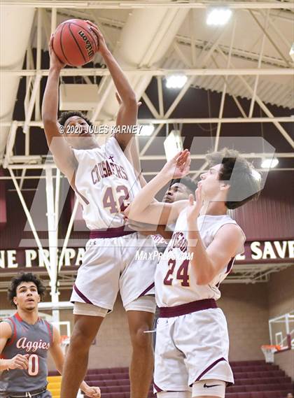 Thumbnail 1 in Arbor View vs Faith Lutheran photogallery.