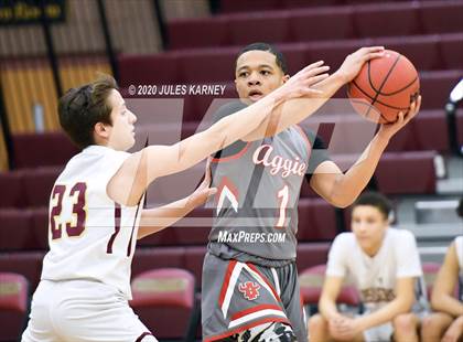 Thumbnail 3 in Arbor View vs Faith Lutheran photogallery.