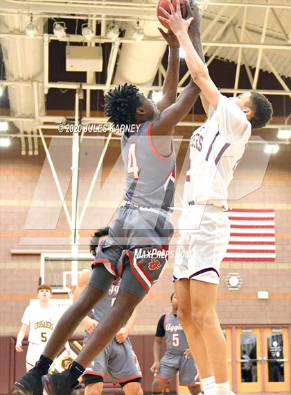Thumbnail 2 in Arbor View vs Faith Lutheran photogallery.