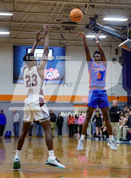 Thumbnail 3 in Chilton County vs Thorsby (Chilton County Tournament Semifinal) photogallery.