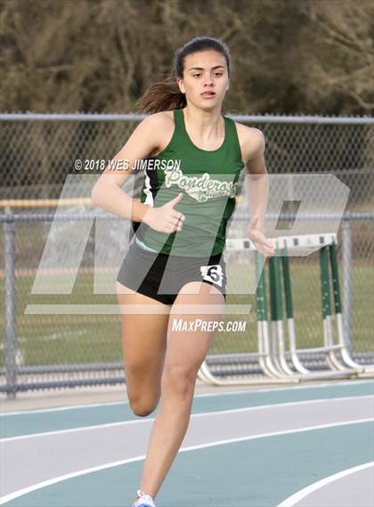 Thumbnail 2 in Capital Valley Conference 1A Meet photogallery.