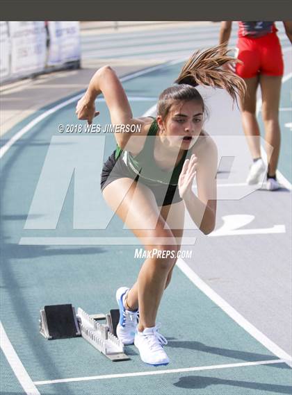 Thumbnail 3 in Capital Valley Conference 1A Meet photogallery.