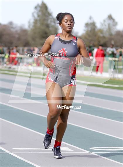 Thumbnail 2 in Capital Valley Conference 1A Meet photogallery.