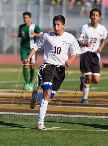 Thumbnail 2 in Liberty Ranch vs. Weston Ranch (CIF SJS D4 Final) photogallery.