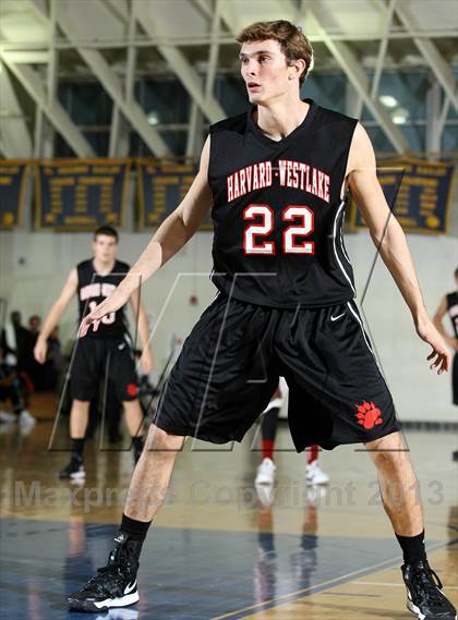 Thumbnail 2 in Centennial vs. Harvard-Westlake (El Segundo Tournament) photogallery.
